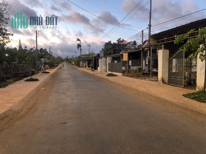 CẦN BÁN GẤP LÔ ĐẤT tại EaNing - Cư Kuin - Đắk Lắk _LH: 0905498609