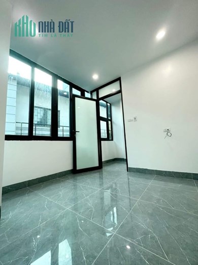 Bán nhà phố Kim Mã-Trung tâm Ba Đình, hơn 2 tỷ ở luôn, ôtô Kinh doanh-Lô góc
