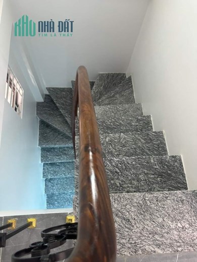 Bán nhà phố Kim Mã-Trung tâm Ba Đình, hơn 2 tỷ ở luôn, ôtô Kinh doanh-Lô góc