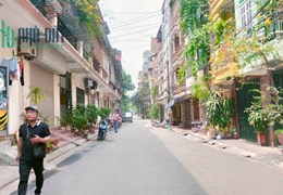 Phân lô  - phố Tam Trinh, 80 m², 4 tầng, MT 6.8m, giá 12.5tỷ. Lh 0945132886