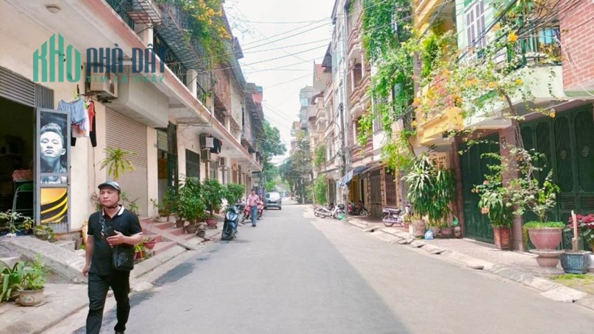 Phân lô  - phố Tam Trinh, 80 m², 4 tầng, MT 6.8m, giá 12.5tỷ. Lh 0945132886