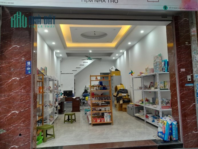 Cho thuê  cửa hàng tầng 1 tại số 8 ngách 67 ngõ 466 Ngô Gia Tự