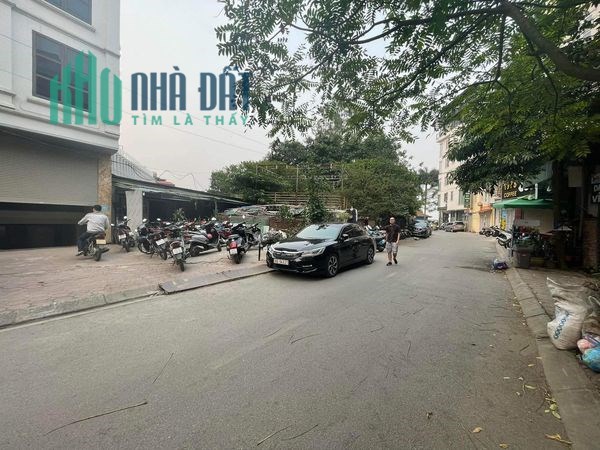 VỊ TRÍ SIÊU VIP LÔ GÓC VIEW HỒ TÂY - CÓ MỘT KHÔNG HAI - MẶT TIỀN SIÊU KHỦNG 2 MẶT ĐỀU Ô TÔ TRÁNH