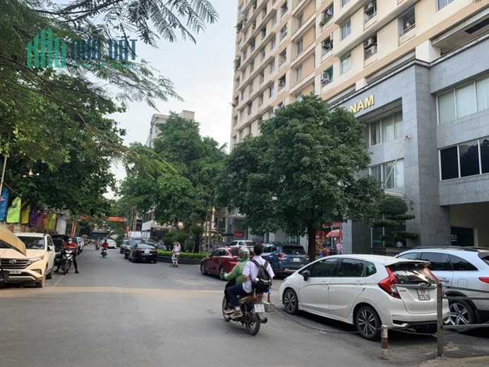Chính Chủ Gửi Bán CĂn Hộ Chung Cư LILAMA 124 Minh Khai 114m Tầng trung Giá 4 Tỷ tăng Full nội thất