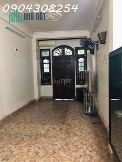 Cần cho hộ gia đình nhỏ thuê 3 tầng 1tum tại Phố Hàng Đậu, Phường Đồng Xuân, Quận Hoàn Kiếm, Hà Nội.