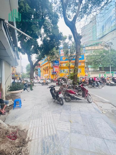 Bán nhà Đại Cồ Việt 62m2*6 Tầng Thang máy giá 18 Tỷ