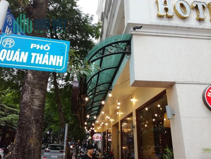 Quán Thánh nhà 2 mặt phố, thu 55 triệu/tháng, giá chỉ 173 triệu/m2