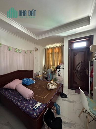 Nguyễn Phúc Chu 75 m2 5 lầu 7 x 11 11 tỷ Phường 15 Tân Bình