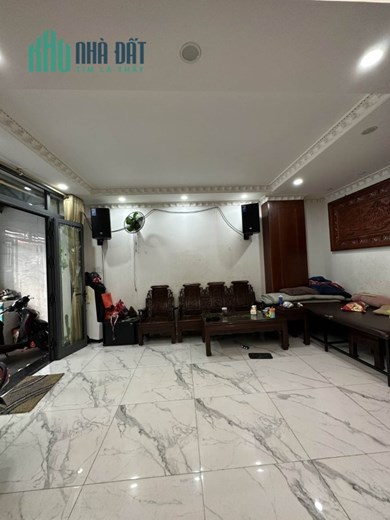 Nguyễn Phúc Chu 75 m2 5 lầu 7 x 11 11 tỷ Phường 15 Tân Bình