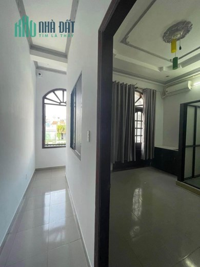 Nhà Mặt Tiền Tân Quy Ngang Chuẩn 5m Có 16 Phòng Cho Thuê Trung Tâm Quận 7