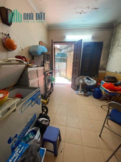 Bán gấp nhà Gốc Đề, Minh Khai, 28m2, 4 tầng, 2.7 tỷ, gần phố, Ngõ thông