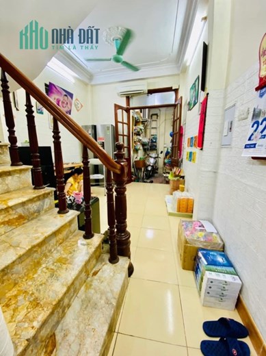 BÁN NHÀ NGÕ 460 THUỴ KHUÊ,NGÕ THÔNG,100M RA HỒ TÂY,NGÕ XE BA GÁC,200M RA PHỐ,30M,4T,MT:3,3M
