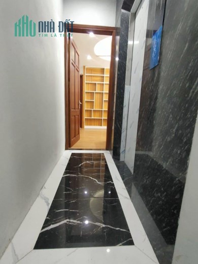 Tòa Apartment Lô Góc Lạc Long Quân Tây Hồ 15tỷ 60m 8tầng Thang Máy Oto Dòng Tiền 2500$/Tháng