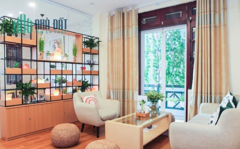 Cực hot! Giảm sâu 3 tỷ Nhà Mặt Phố Giảng Võ, Q.Ba Đình 82m2 - 5 tầng - mặt tiền 5m - Chỉ nhỉnh 35.9