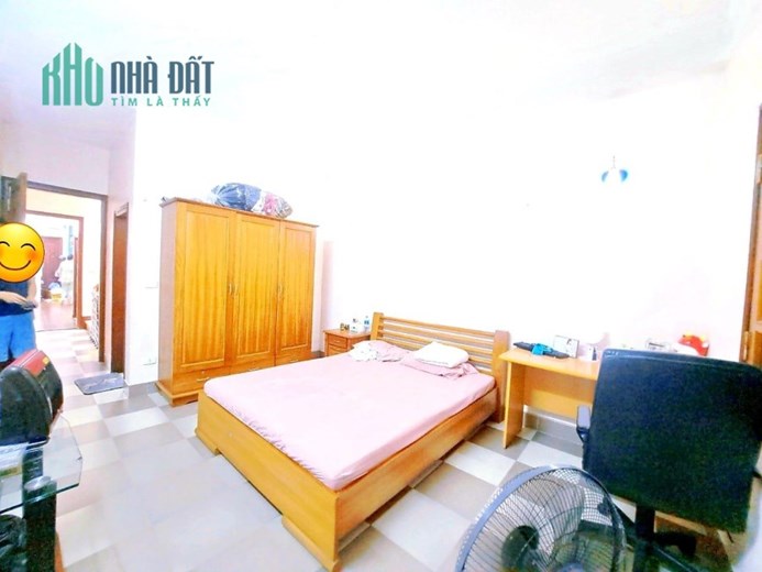Mặt Phố Lạc Long Quân 80m 17tỷ Mt 7m Vỉa Hè Rộng Kinh Doanh Sầm Uất View Hồ Tây Lộng Gió