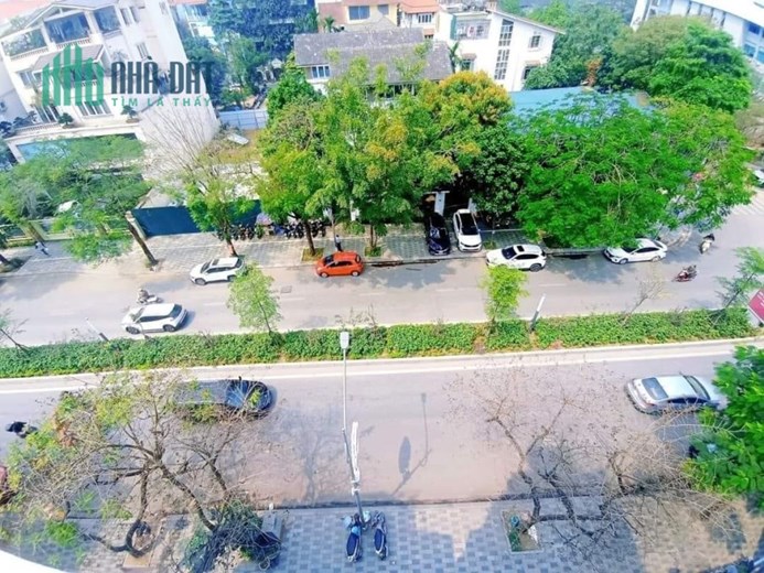 Mặt Phố Lạc Long Quân 80m 17tỷ Mt 7m Vỉa Hè Rộng Kinh Doanh Sầm Uất View Hồ Tây Lộng Gió