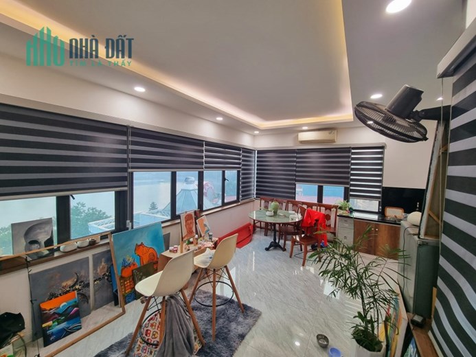 ĐỈNH LUÔN. Mặt Phố Mai Anh Tuấn, Đống Đa,  dòng tiền lớn, tháng máy, view hồ, đẹp. DT 55M*7T*Mặt
