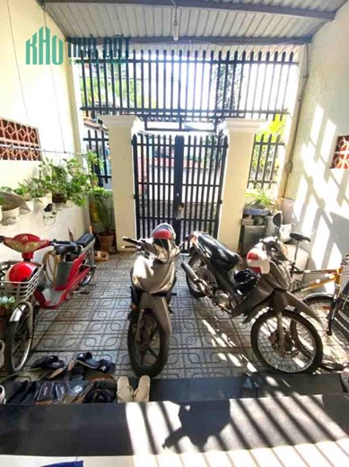 Giảm Sốc 1.3 Tỷ - Bán Nhà Hiệp Phú –Thủ Đức – Hẻm Xe Hơi – 80m2- Ngang 4m- 2PN – Mới ở Ngay Chỉ