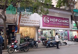 VIÊN NGỌC SÁNG GIỮA LÒNG HOÀN KIẾM - GẦN BỜ HỒ - PHỐ 2 CHIỀU - Ô TÔ DỪNG ĐỖ.