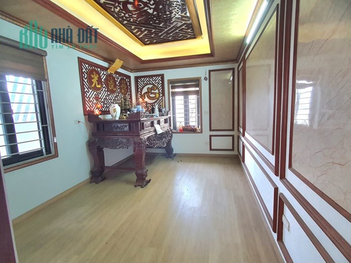 CẦN TIỀN BÁN GẤP NHÀ LÔ GÓC PHỐ LÊ LỢI HÀ ĐÔNG, 46M2, MẶT TIỀN 5.2M, 5 TẦNG MỚI Ở LUÔN.
