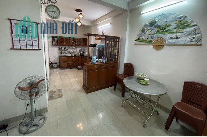 .Nhà Mặt Tiền Khuê Trung, gần Lê Đại Hành, 102m2, ngang 6, sạch đẹp