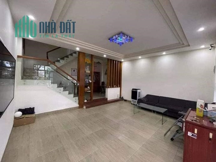 .Nhà Mặt Tiền Khuê Trung, gần Lê Đại Hành, 102m2, ngang 6, sạch đẹp