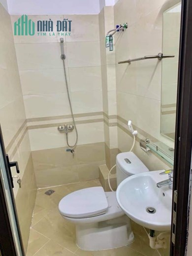 Bán nhà Phố Nguyễn Lương Bằng lô góc cực thoáng 40m2 4Tầng MT 5m giá chỉ 4,65 tỷ.
