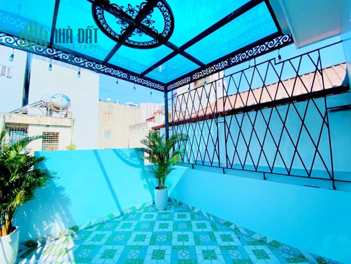 BÁN NHÀ 6 TẦNG CẦU THANG MÁY DT:45M2 4 NGỦ MT:3.8M PHỐ NGUYỄN TRÃI THANH XUÂN HÀ NỘI