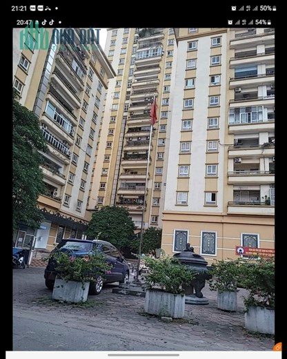 Căn hộ 93m2 Khu ĐTM Mễ Trì full nội thất giá chỉ 2,7 tỷ