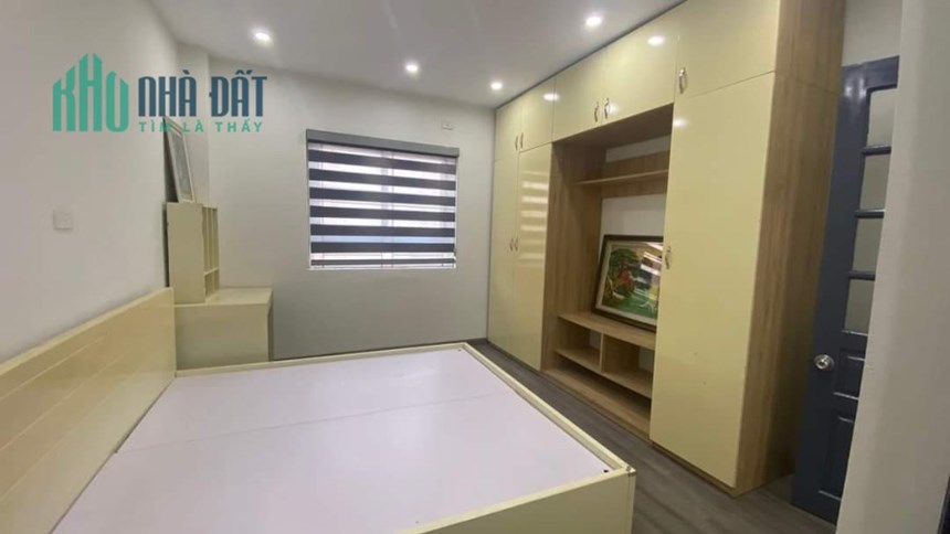 Căn hộ 93m2 Khu ĐTM Mễ Trì full nội thất giá chỉ 2,7 tỷ