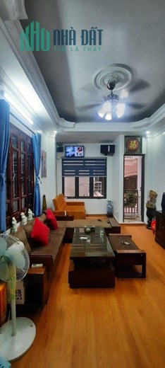 Bán nhà xây 4 tầng Phương Mai, ngay Bệnh viện Da liễu Trương ương, BV Bạch Mai, nhà xây chắc chắn