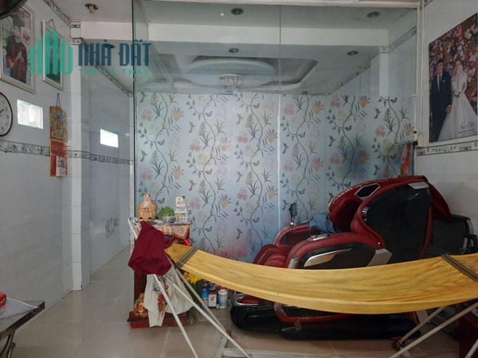 Bán nhà đường Quốc lộ 1, Quận 12, 45m2, 3PN, giá 2 tỷ 7 TL