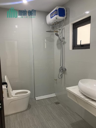 Bán ngôi nhà 57m2 phố Âu Cơ, Tây Hồ Ô tô đỗ cửa Thang máy XỊN 10m Ô tô tránh 9.4 Tỷ