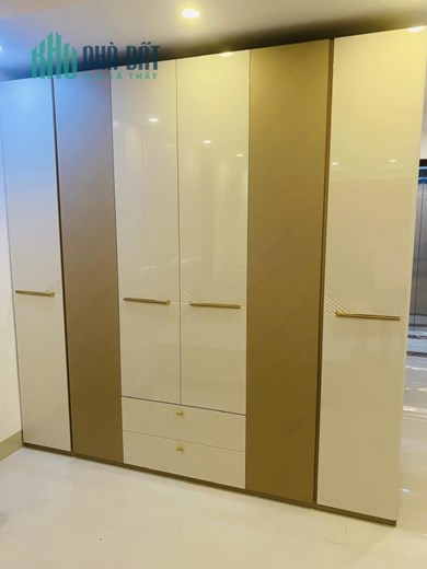 Bán căn nhà 56m2 phố Âu Cơ, Tây Hồ Ô tô đỗ cổng Thang máy 10m Ô tô tránh 9.3 Tỷ