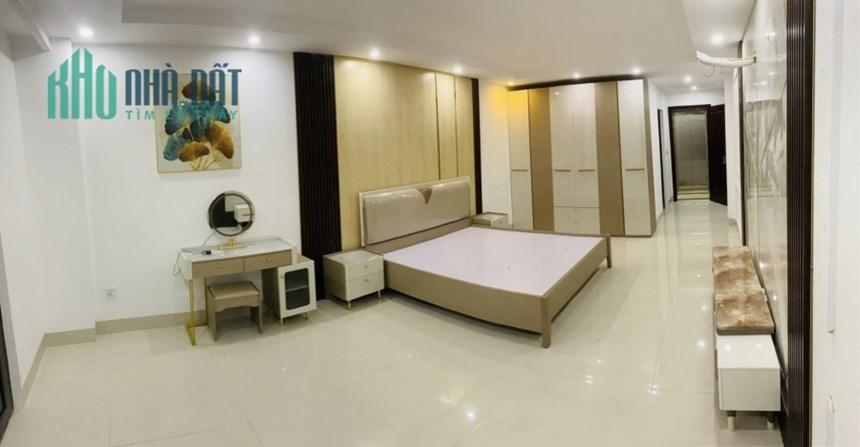 Bán căn nhà 54m2 phố Âu Cơ, Tây Hồ Ô tô đỗ cửa Thang máy 10m Ngõ Ô tô tránh 9.4 Tỷ