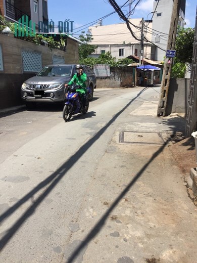 CHỉ 5 Tỷ Nhỉnh, Gấp bán nhà mới đường 10 Nguyễn Tuyển Q.2, HXH, 3 tầng, 55m2,ngang 5.5m, 4PN.