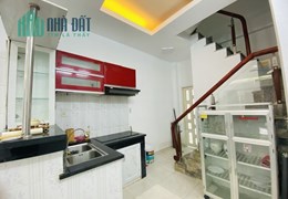 Bán Nhà Sát MT Trần HƯng Đạo - Quận 1- 30m2 - 4 tầng - 3PN- Sân Thượng