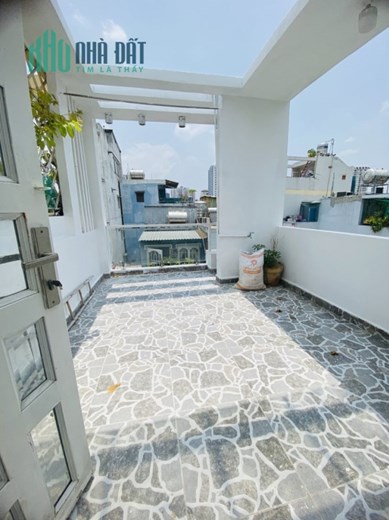 Bán Nhà Sát MT Trần HƯng Đạo - Quận 1- 30m2 - 4 tầng - 3PN- Sân Thượng