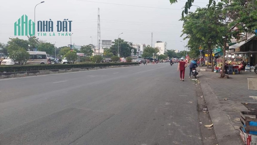 Bán Đất tặng Nhà p, Hiệp Thành, Q.12- 121m2(5.3x23)- Chỉ 3 tỷ- Nở Hậu