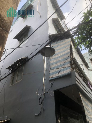 Bán nhà Q.10 - 4 Lầu - 3PN - Mới ở ngay.