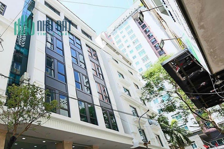 Bán Toà nhà văn phòng  mặt phố phố Lê trọng tấn _ thanh Xuân 72m X 9 tầng chỉ 2X tỷ