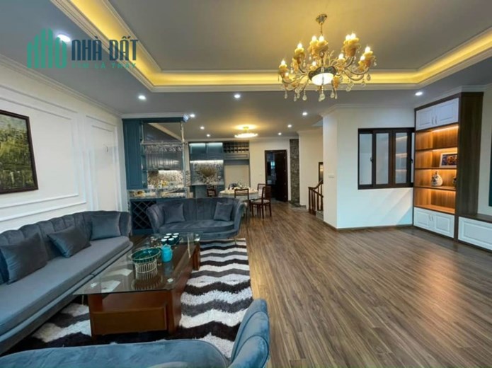 Bán khách sạn phố Trần Thái Tông, Cầu Giấy 165m, mt 9m. giá: 74 tỷ