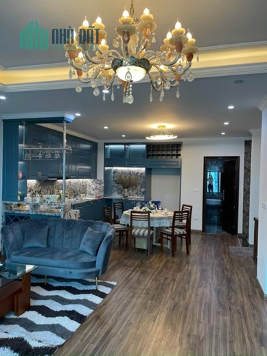 Bán khách sạn phố Trần Thái Tông, Cầu Giấy 165m, mt 9m. giá: 74 tỷ