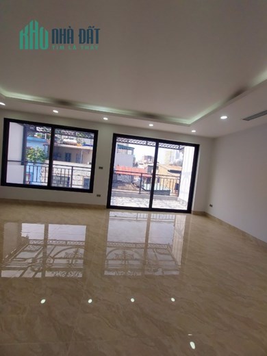 Bán nhà phố Kim Đồng 56M x 7.8MT, lô góc, thang máy, ô tô tránh, KD. 13.5 tỷ.