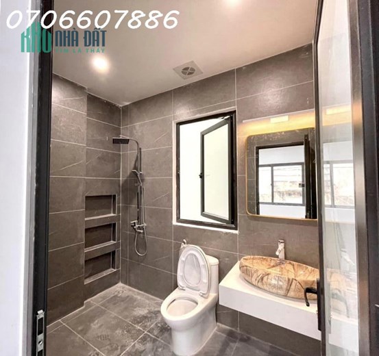 Bán nhà Thuỵ Khuê, Biệt thự ven Hồ Tây, nhà đẹp, Ba gác đua, DT 100mx3T, chỉ 8.9 tỷ