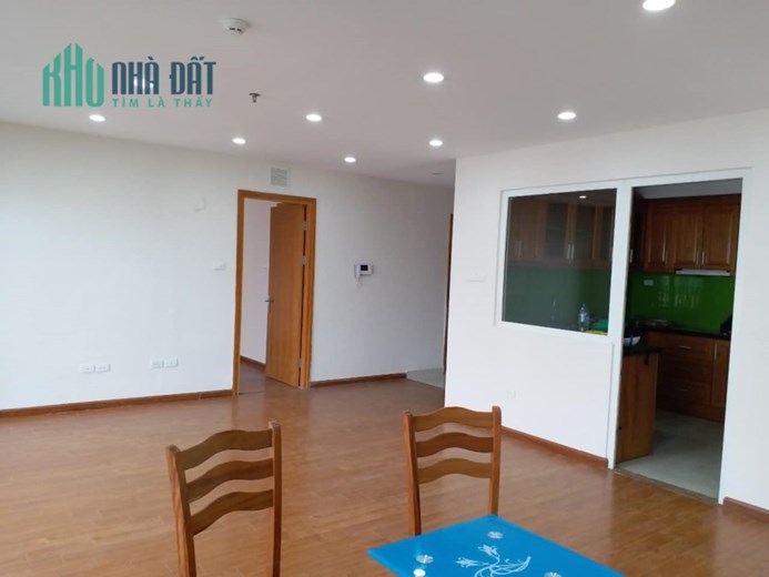 Ở SƯỚNG Căn góc chung cư Hoàng Đạo Thúy, đẹp, view thoáng, đầy đủ nội thất