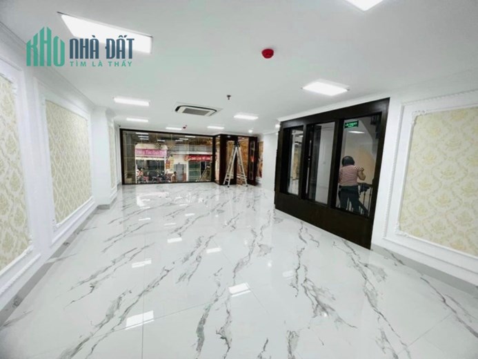 Bán toà nhà văn phòng mặt phố Lê Trọng Tấn 182m _ 8 tầng - 65 tỷ