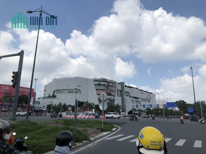 Bán Nhà Kề Gigamall Thủ Đức 73m2 Mặt Tiền Kinh Doanh Đỉnh 6 Tỷ 9