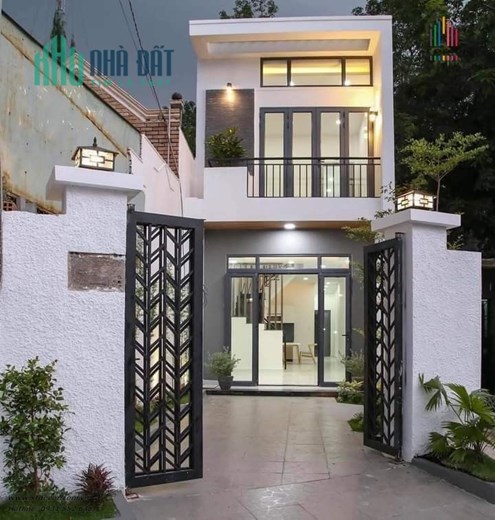 Bán nhà mới đẹp 2 lầu, hxh 4 x 9, Phạm Văn Đồng,Gò Vấp giá chỉ 4 tỷ.