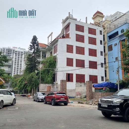 Bán Biệt Thự Hồ Tây, Mặt Tiền Khủng 16m, Đẳng Cấp Víp Nhất Khu Vực, View Lotte 2 Mặt Thoáng, Giá